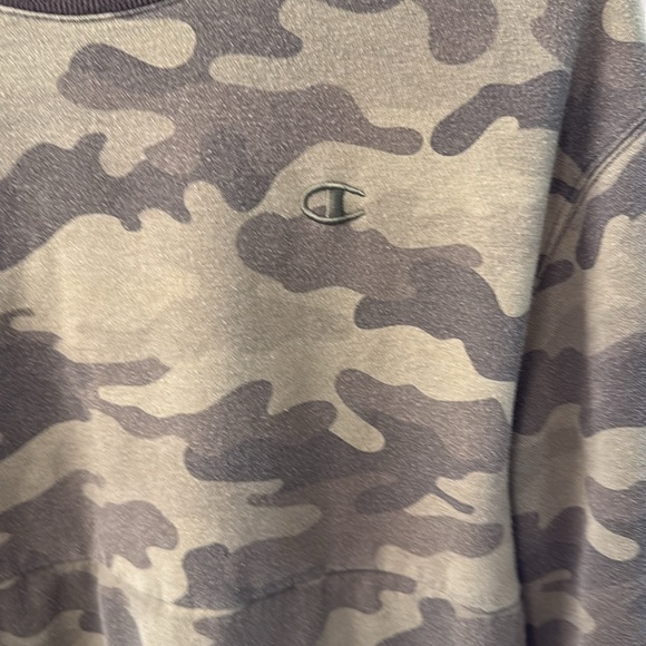 Champion Camo Sweatshirt with Pockets - Picture 3 of 7